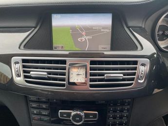 MERCEDES-BENZ CLS CLASS 3.0 CLS350 CDI BLUEEFFICIENCY 5d 262 BHP