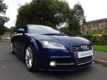 Audi TT 2.0 TFSI Roadster 2dr Petrol Manual quattro Euro 5 (272 ps)