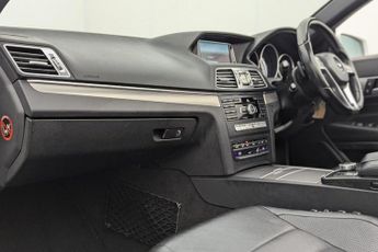 MERCEDES-BENZ E-CLASS 2.1 E250 CDI AMG Sport Cabriolet 2dr Diesel G-Tronic+ Euro 5 (s/