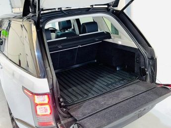 LAND ROVER RANGE ROVER 4.4 SDV8 AUTOBIOGRAPHY 5d 339 BHP