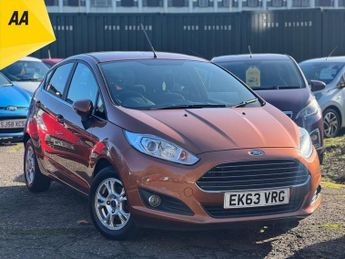 Ford Fiesta 1.6 TDCi ECOnetic Zetec Hatchback 5dr Diesel Manual Euro 5 (s/s)