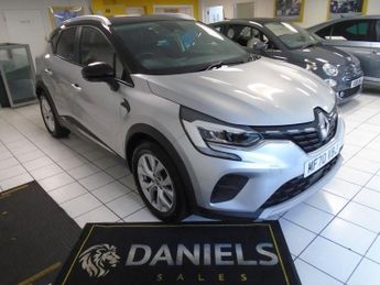 Renault Captur 1.0 TCe Iconic SUV 5dr Petrol Manual Euro 6 (s/s) (100 ps)