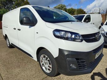 Vauxhall Vivaro 1.5 Turbo D 2900 Dynamic Panel Van 6dr Diesel Manual L2 H1 Euro 