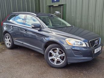 Volvo XC60 2.4 D5 SE Lux SUV 5dr Diesel Geartronic AWD Euro 5 (215 ps)