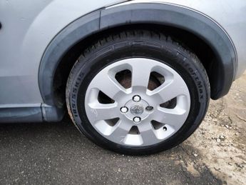 VAUXHALL CORSA 1.2 SXI 16V TWINPORT MTA 3d 80 BHP