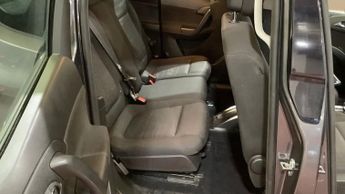 VAUXHALL MERIVA 1.7 CDTi Exclusiv MPV 5dr Diesel Auto Euro 5 (100 ps)