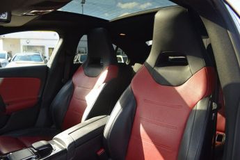 MERCEDES-BENZ CLA 1.3 CLA 180 AMG LINE PREMIUM PLUS 4d 135 BHP