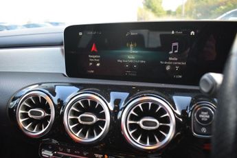 MERCEDES-BENZ CLA 1.3 CLA 180 AMG LINE PREMIUM PLUS 4d 135 BHP