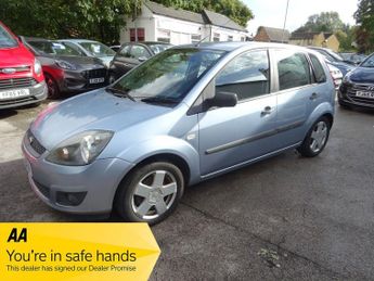 Ford Fiesta 1.25 Zetec Hatchback 5dr Petrol Manual (142 g/km, 74 bhp)