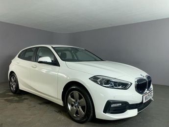 BMW 118 1.5 118i SE (LCP) Hatchback 5dr Petrol DCT Euro 6 (s/s) (136 ps)