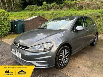 Volkswagen Golf TDi 1.6 TDI SE Nav Hatchback 5dr Diesel DSG Euro 6 (s/s) (115 ps)