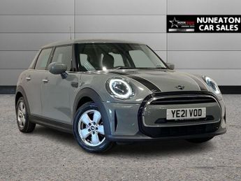 MINI Hatch 1.5 Cooper Classic Hatchback 5dr Petrol Steptronic Euro 6 (s/s) 