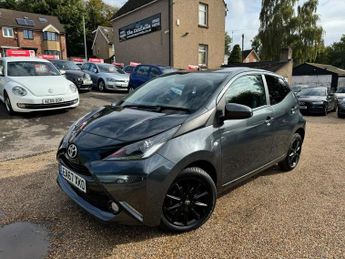 Toyota AYGO 1.0 VVT-i x-press Hatchback 5dr Petrol Manual Euro 6 (68 ps)