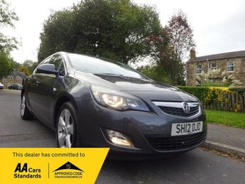 Vauxhall Astra 1.6 16v SRi Hatchback 5dr Petrol Manual Euro 5 (115 ps)