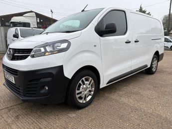 Vauxhall Vivaro 1.5 Turbo D 2900 Dynamic Panel Van 6dr Diesel Manual L2 H1 Euro 