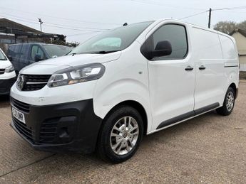 Vauxhall Vivaro 1.5 Turbo D 2700 Dynamic Panel Van 6dr Diesel Manual L1 H1 Euro 