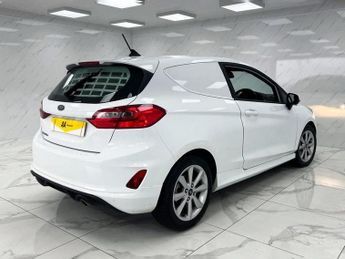 FORD FIESTA 1.0 SPORT 123 BHP