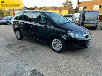 Vauxhall Zafira 1.7 CDTi ecoFLEX Excite MPV 5dr Diesel Manual Euro 5 (110 ps)