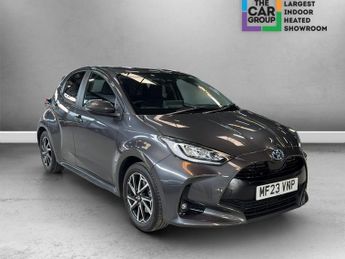 Toyota Yaris 1.5 VVT-h Design Hatchback 5dr Petrol Hybrid E-CVT Euro 6 (s/s) 