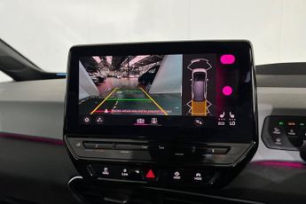VOLKSWAGEN ID.3 TECH 5d 202 BHP Wireless App Connect, Parking Sensors, DAB Digit