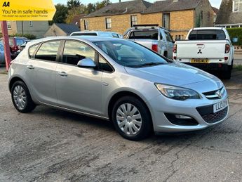 Vauxhall Astra 1.4 16v Exclusiv Hatchback 5dr Petrol Manual Euro 5 (100 ps)