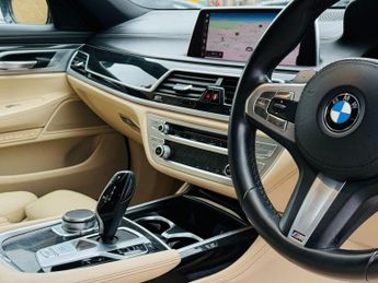BMW 7 SERIES 3.0 740d M Sport Saloon 4dr Diesel Auto xDrive Euro 6 (s/s) (320