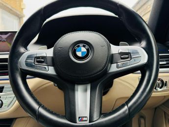 BMW 7 SERIES 3.0 740d M Sport Saloon 4dr Diesel Auto xDrive Euro 6 (s/s) (320