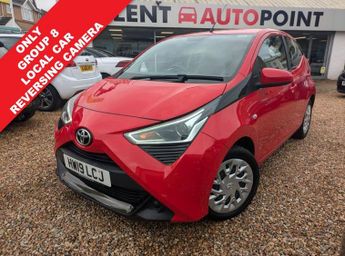 Toyota AYGO 1.0 VVT-i x-play Hatchback 5dr Petrol Manual Euro 6 (71 ps)