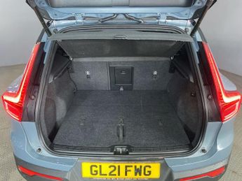 VOLVO XC40 P8 78kWh First Edition SUV 5dr Electric Auto AWD (408 ps)