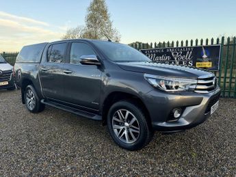 Toyota Hi Lux 2.4 D-4D INVINSIBLE AUTO 4X4 DOUBLE-CAB ULEZ/COMPLIANT CANOPY 