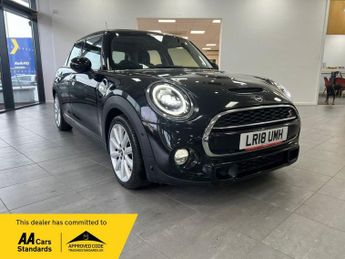 MINI Hatch 2.0 Cooper S Hatchback 5dr Petrol Steptronic Euro 6 (s/s) (192 p