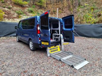 Renault Trafic 4 Seat Wheelchair Accessible Vehicle With Tail Lift