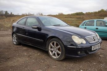 Mercedes C Class 1.8 C180 KOMPRESSOR SE SPORTS 3d 141 BHP