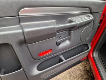 DODGE RAM RAM SRT10 8.3 V10