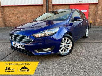 Ford Focus 1.6 Titanium Hatchback 5dr Petrol Powershift Euro 6 (125 ps)