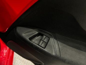 PEUGEOT 108 1.0 VTi Active Top! 3dr Petrol Manual Euro 5 Euro 5 (68 ps)