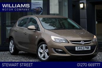 Vauxhall Astra 1.4 16v SRi Hatchback 5dr Petrol Manual Euro 5 (100 ps)