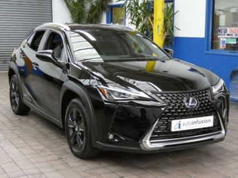 Lexus UX 2.0 250h SUV 5dr Petrol Hybrid E-CVT Euro 6 (s/s) (184 ps)