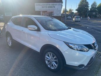 Nissan Qashqai 1.5 DCi ACENTA SUV 5DR DIESEL EURO 6