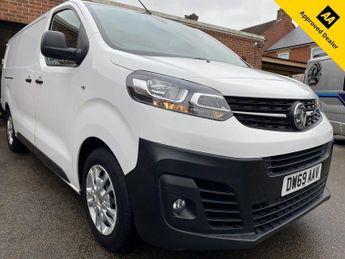 Vauxhall Vivaro 2.0 Turbo D 3100 Dynamic Panel Van 6dr Diesel Manual L2 H1 Euro 