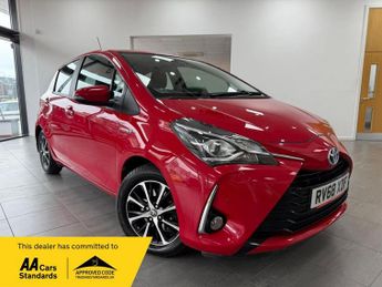 Toyota Yaris 1.5 VVT-h Icon Tech Hatchback 5dr Petrol Hybrid E-CVT Euro 6 (s/