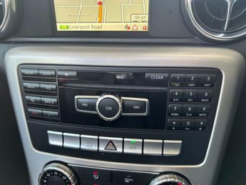 MERCEDES-BENZ SLK 2.1 SLK250 CDI BlueEfficiency AMG Sport Convertible 2dr Diesel G