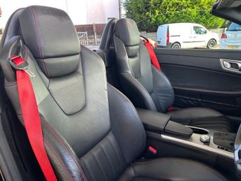 MERCEDES-BENZ SLK 2.1 SLK250 CDI BlueEfficiency AMG Sport Convertible 2dr Diesel G