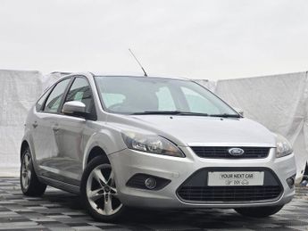 Ford Focus 1.6 Zetec Hatchback 5dr Petrol Manual (161 g/km, 99 bhp)