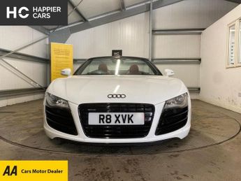 Audi R8 5.2 FSI V10 Spyder 2dr Petrol R Tronic quattro Euro 4 (525 ps)