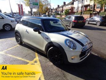 MINI Hatch 1.5 Cooper D Hatchback 3dr Diesel Manual Euro 6 (s/s) (116 ps)