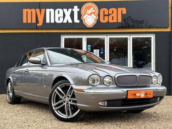 Jaguar XJ 2.7 TDVi Sport Premium Saloon 4dr Diesel Automatic (214 g/km, 20