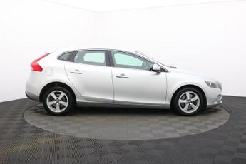 VOLVO V40 1.5 T2 SE Hatchback 5dr Petrol Auto Euro 6 (s/s) (122 ps)