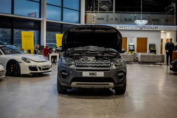LAND ROVER DISCOVERY SPORT 2.0 TD4 HSE SUV 5dr Diesel Auto 4WD Euro 6 (s/s) (180 ps)