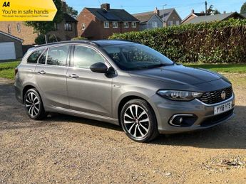 Fiat Tipo 1.6 MultiJetII Lounge Estate 5dr Diesel Manual Euro 6 (s/s) (120